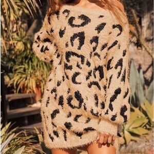 Lukas leopard sweater dress
